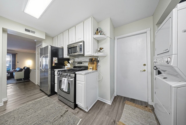 Building Photo - 1942 Tall Oaks Dr