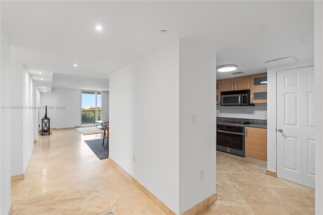 Foto del edificio - 2101 Brickell Ave