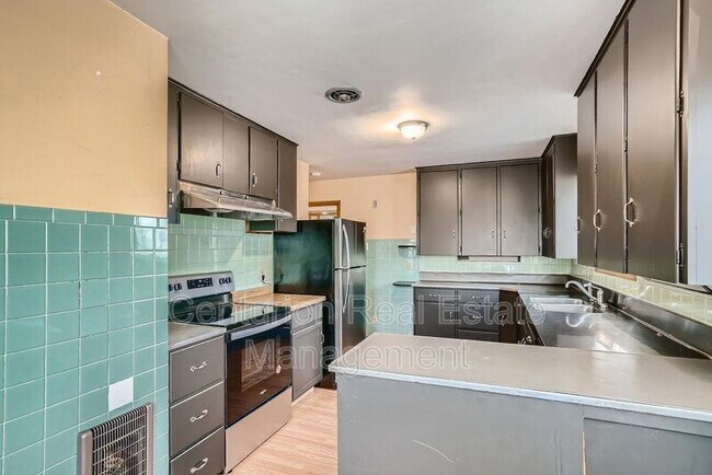 Foto del edificio - 222 Phelps St