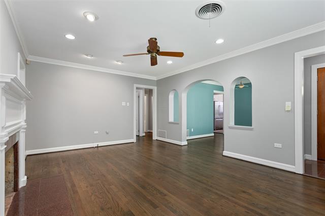 Foto del edificio - 6040 Ellsworth Ave