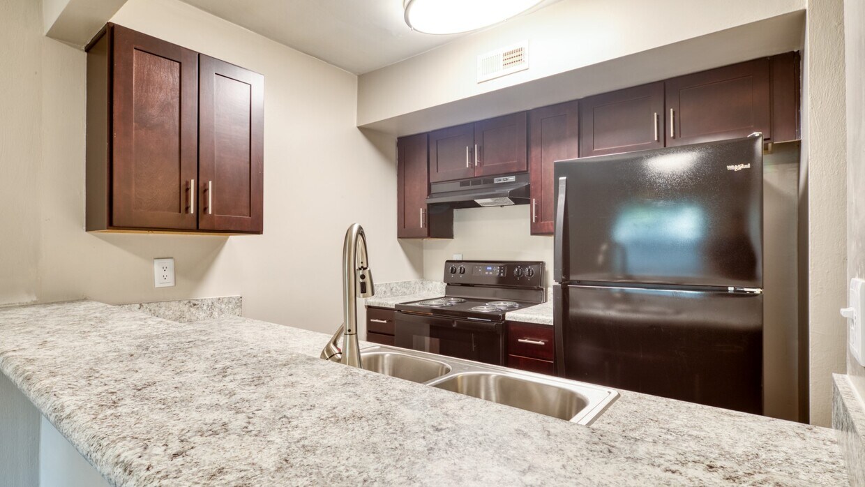 Tidemill Farms Apartments Rentals in Hampton at 2632 N Armistead Ave Hampton, VA