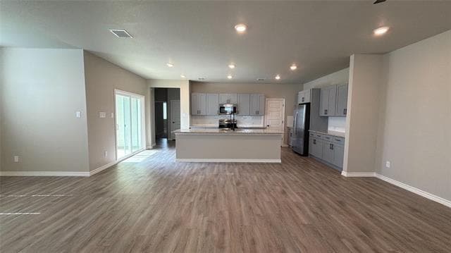 Building Photo - 724 Vine St