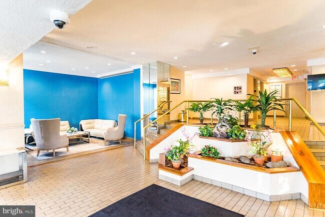 Foto del edificio - 5340 Holmes Run Pkwy