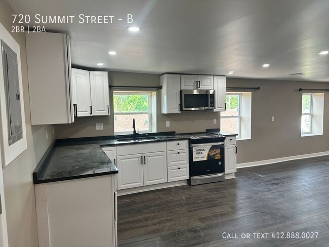 Foto del edificio - 720 Summit St