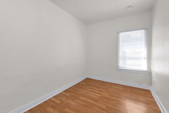 Building Photo - 2340 Eccles Ave