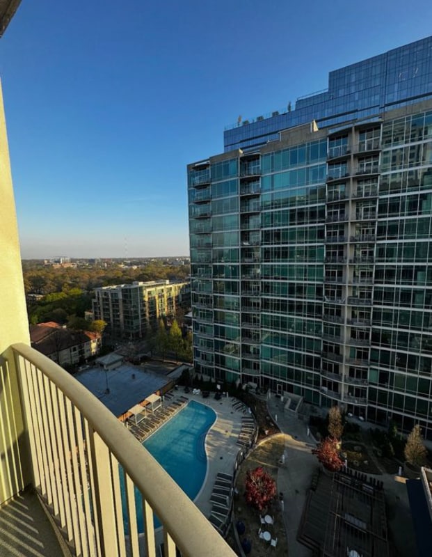 Building Photo - 943 Peachtree St NE