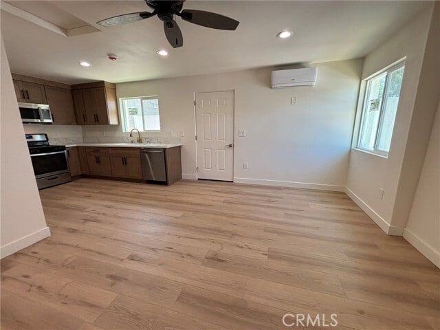 Building Photo - 2057 Marlborough Ave