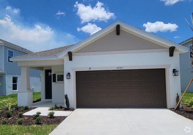 Building Photo - 5727 Gingham Dr