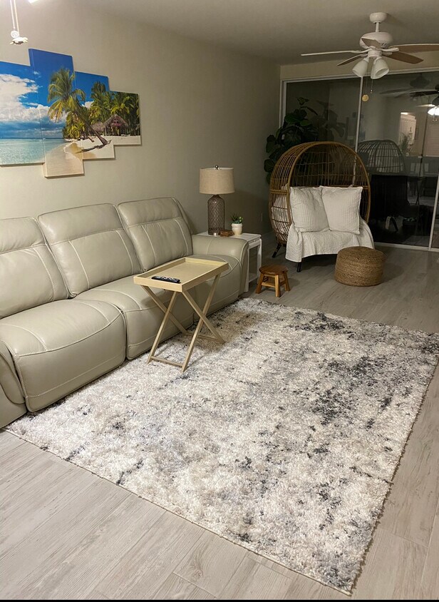 Living room - 7505 Silver Trumpet Ln