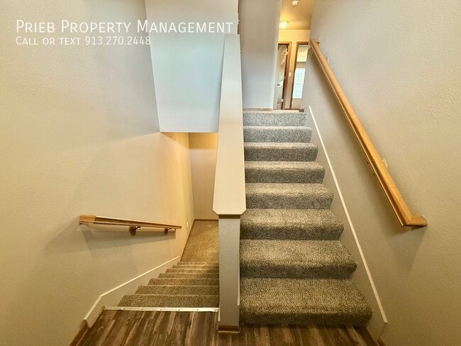 Building Photo - 878 S Woodson Ct