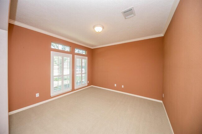 Building Photo - 14203 Alamosa Ct