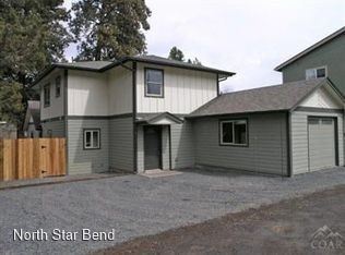 Primary Photo - 3 br, 2 bath House - 1425 NW Newport Ave.