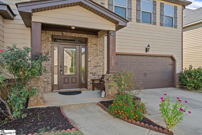 Building Photo - 123 Adams Creek Pl