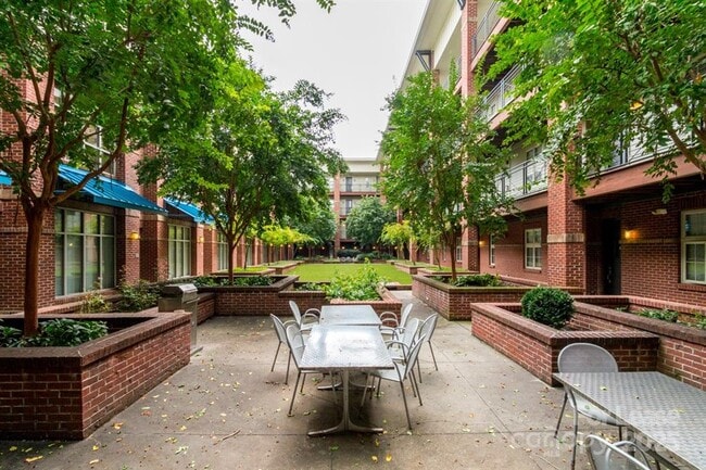 Photo - 1101 1st St Townhome