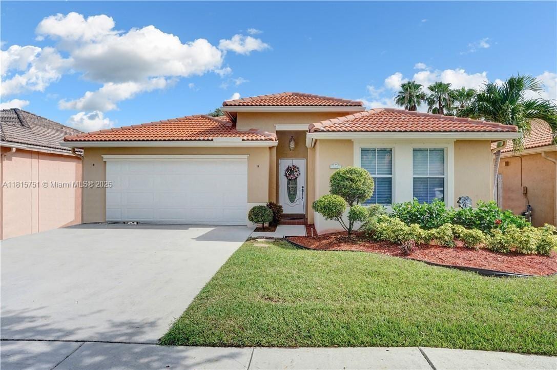 Primary Photo - 14361 N Royal Cove Cir