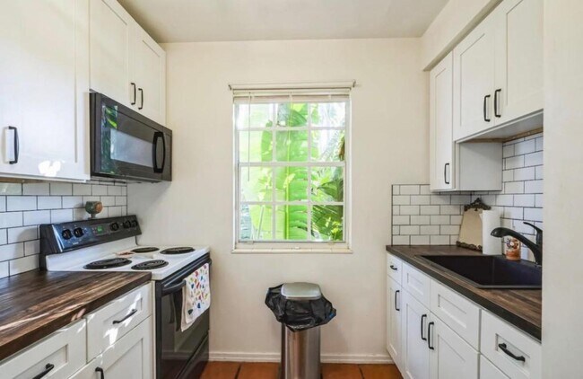 Foto del edificio - 460 15th Ave N