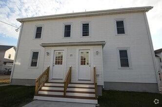 Building Photo - 23 Williams St