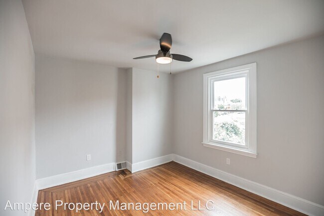 Foto del edificio - 3 br, 1.5 bath House - 1746 S 54th St