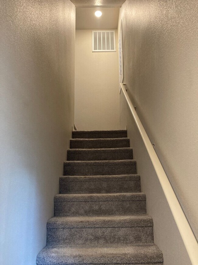 Foto del edificio - Beautiful Newer Home in Tigard