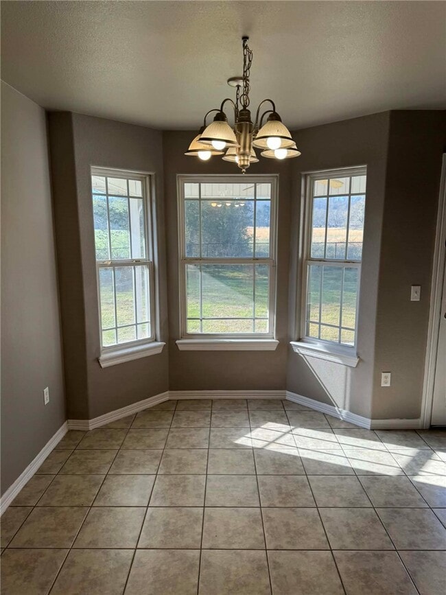 Building Photo - 1457 Prairie View Ave