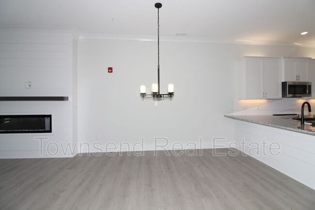 Foto del edificio - 209 Fairway Dr