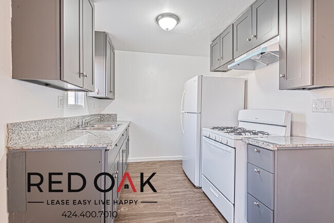 Foto del edificio - 7915 Vineland Ave
