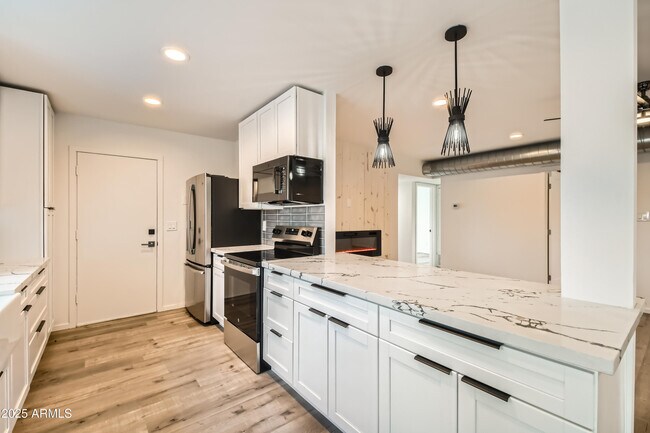 Building Photo - 17030 E Calaveras Ave
