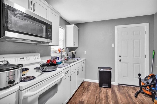 Foto del edificio - 4124 Sayers St
