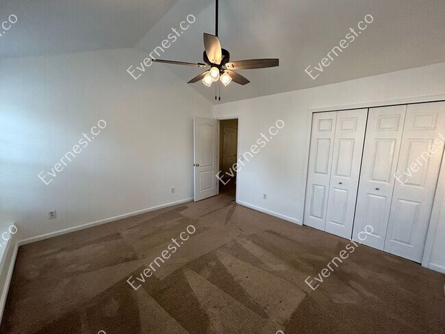 Foto del edificio - 2457 Clock Face Ct