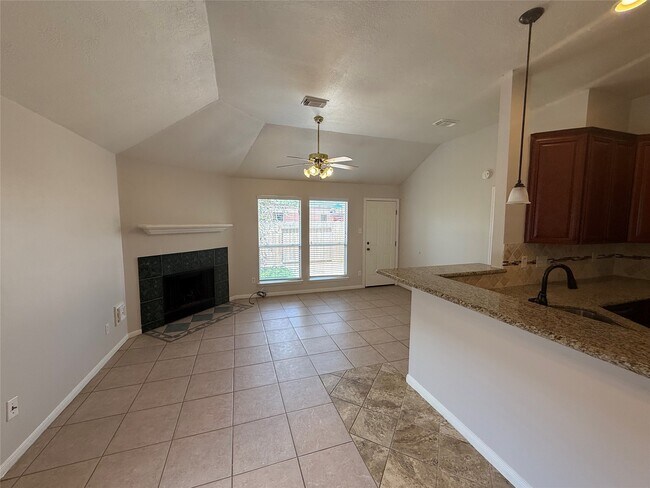 Building Photo - 11906 Oakner Dr