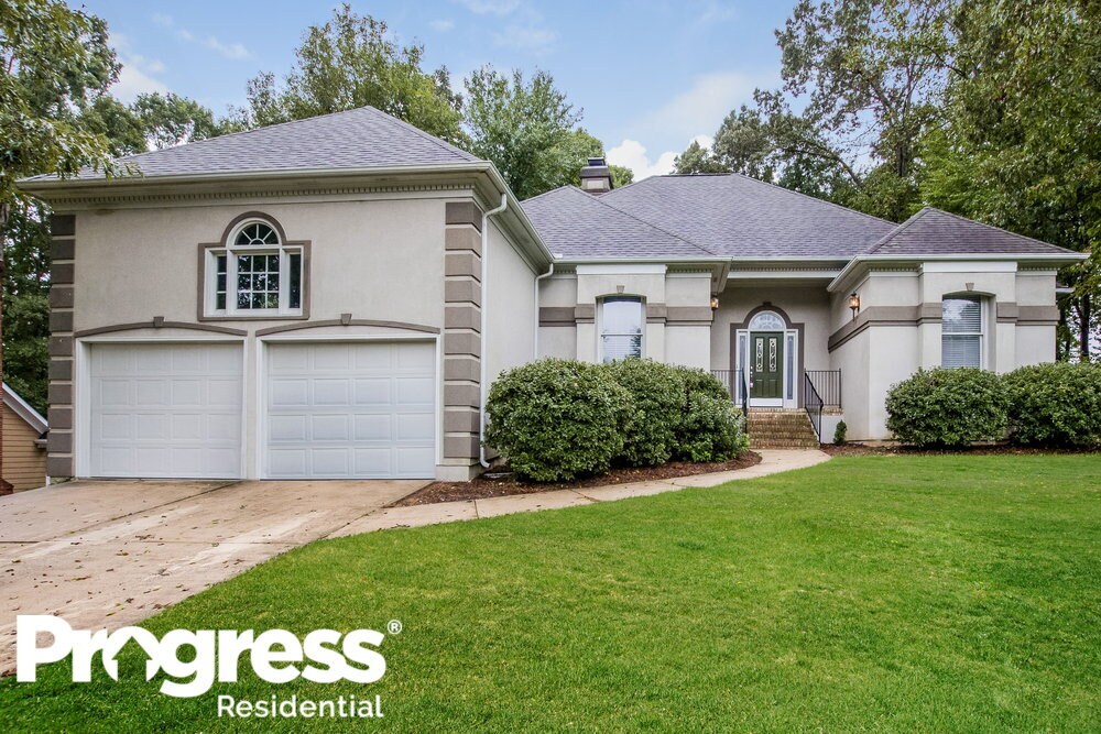 Foto principal - 8936 McDiarmid Ln