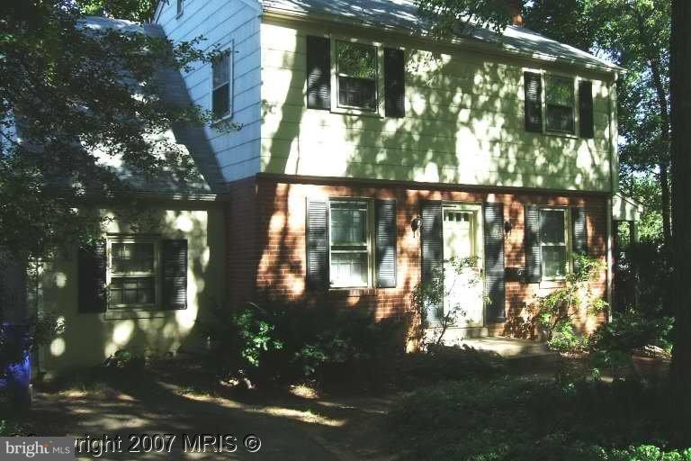 Primary Photo - 8915 Sudbury Rd