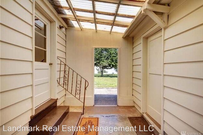 Building Photo - 2 br, 1 bath House - 2353 Grandview Road