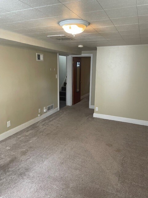 Building Photo - 1014 Avenue D Ave