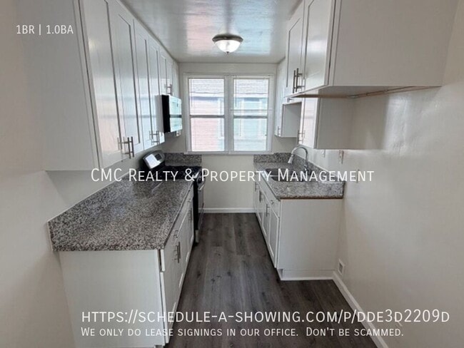 Building Photo - 4518 N Banner Dr