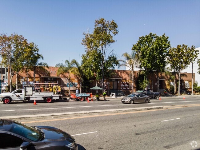 Agosto de 2022 - 1650 Lincoln