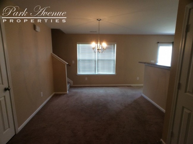 Building Photo - 6017 Waterloo Dr