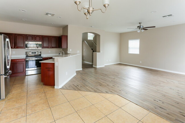 Building Photo - 3536 W Paseo Way