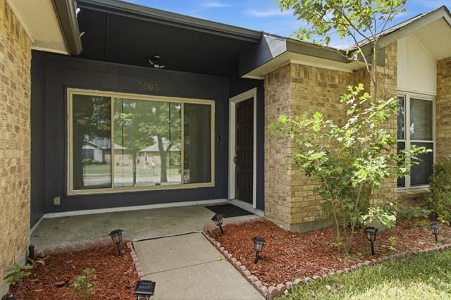 Building Photo - 5005 Frontier Ln