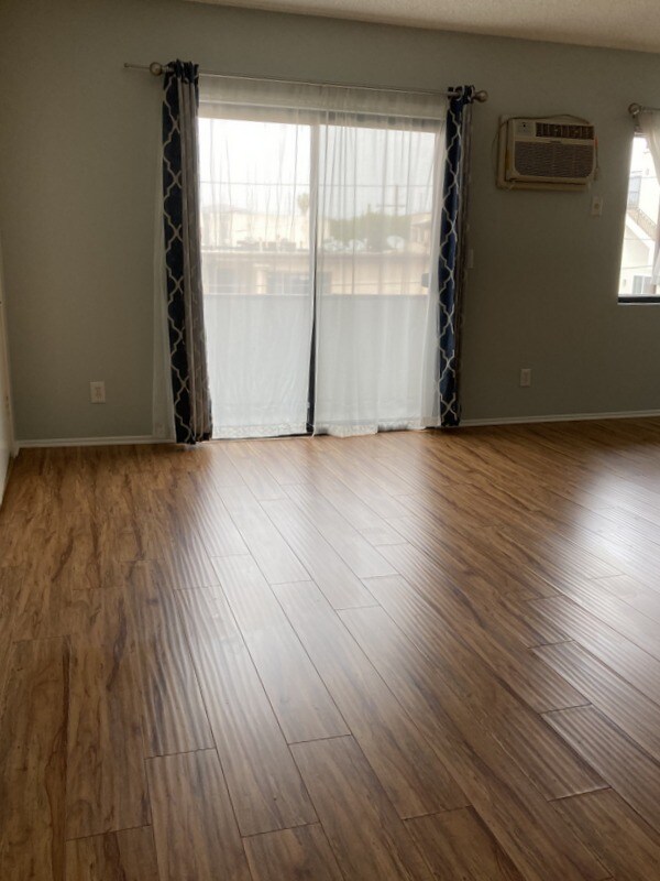 Foto del edificio - 11626 Idaho Ave