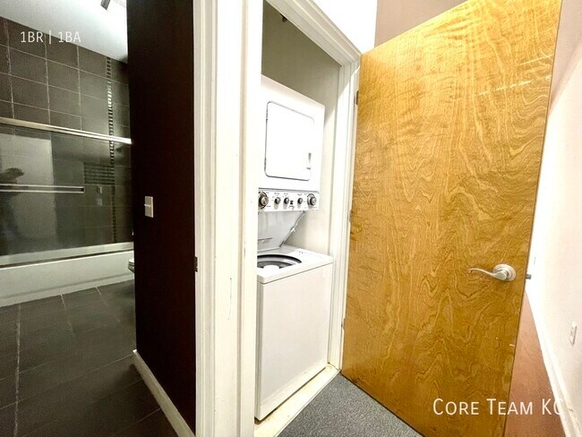 Foto del edificio - 2911 Cherry St