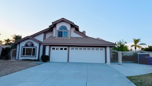 Building Photo - 120 Sandpoint Ln