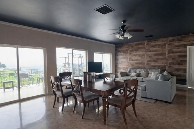 Building Photo - 9439 Eucalyptus St