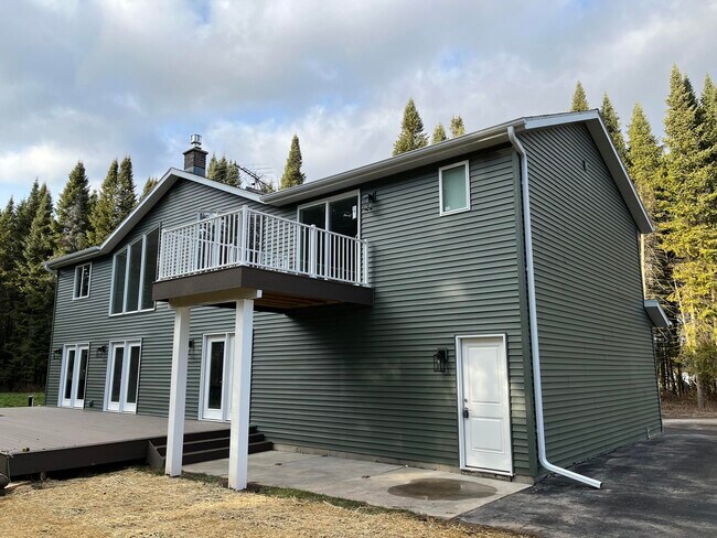 Foto del edificio - 4939 Connemara Ct