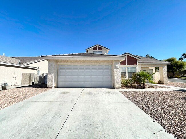 Building Photo - 2042 Angel Falls Dr
