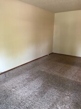 Building Photo - 2119 SW 31st St