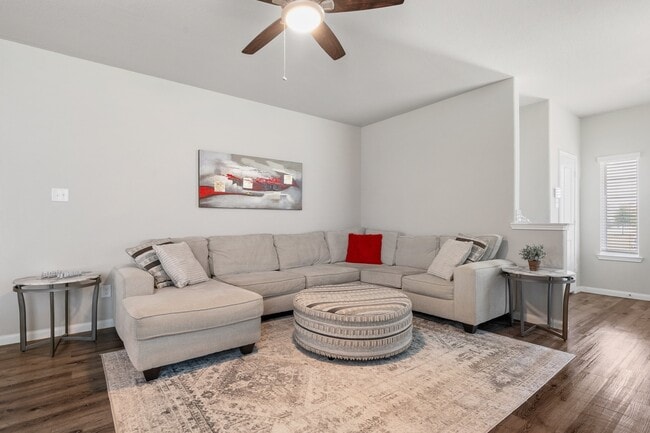 Building Photo - 2576 Westslope Dr