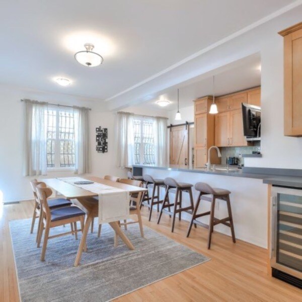 Dinning room-kitchen - 7455 Oakwood Ave