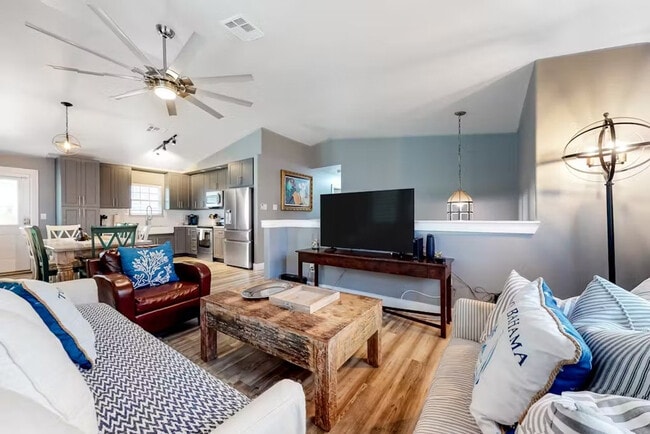 Foto del edificio - 607 Sand Key Dr