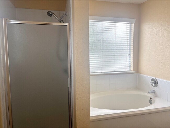 Foto del edificio - 19119 Siril Dr